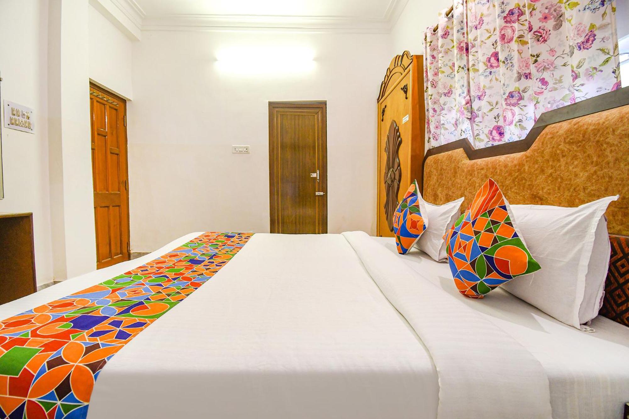 Fabexpress Astoria House Hotel Calcutta Buitenkant foto