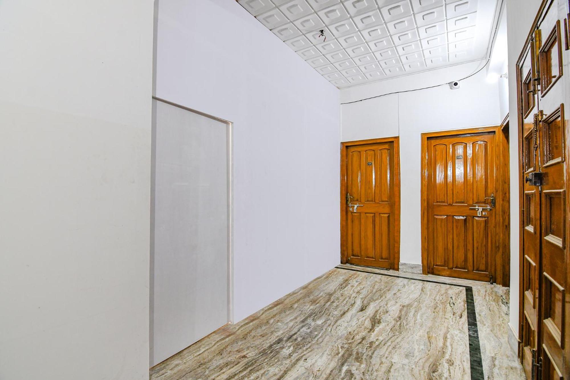 Fabexpress Astoria House Hotel Calcutta Buitenkant foto